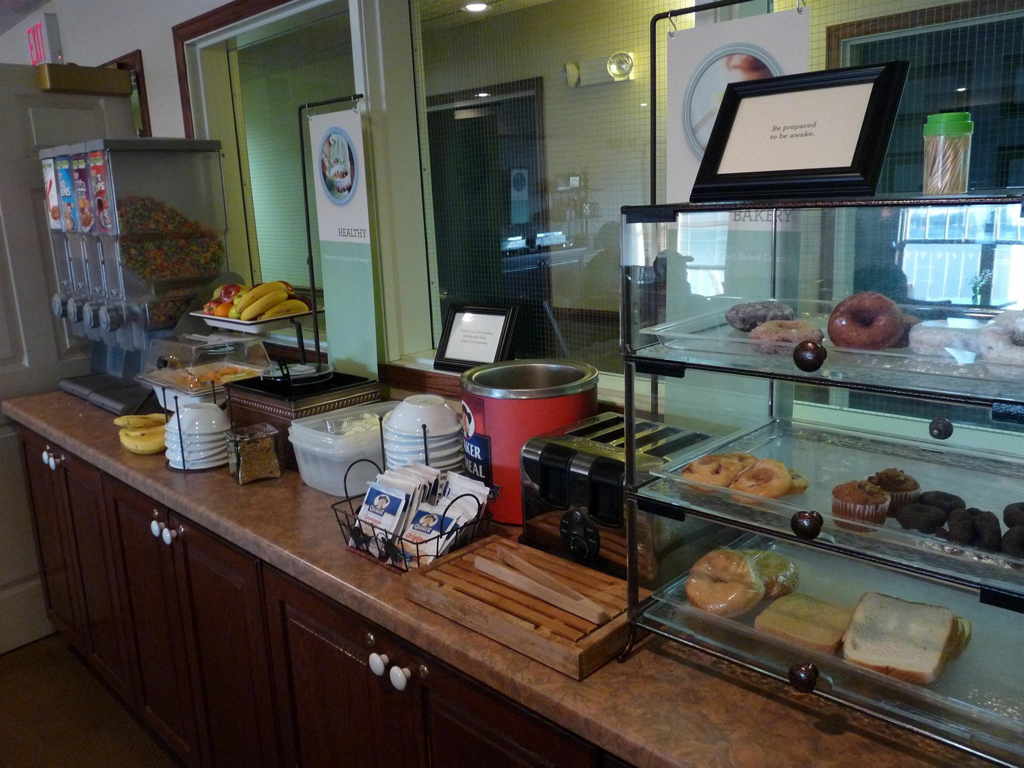 Country Inn & Suites By Radisson, Pella, Ia Ngoại thất bức ảnh